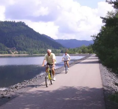 Apartman Du Pays Des Lacs De Pierre Percee