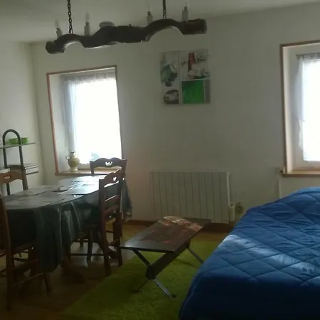 Apartman Du Pays Des Lacs De Pierre Percee
